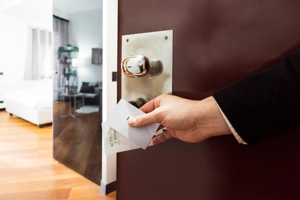 Keys Of Italy - Pantano 8 / New Apt. / Mm Missori Milan Bagian luar foto